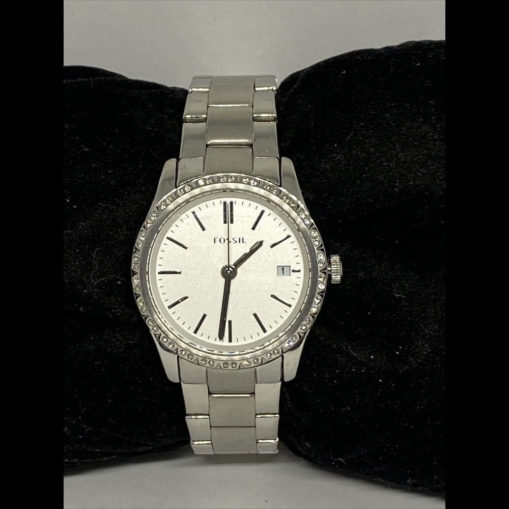 Fossil Adalyn BQ3373 Women Silver Stainless Steel Analog Dial Quartz Watch EY638
